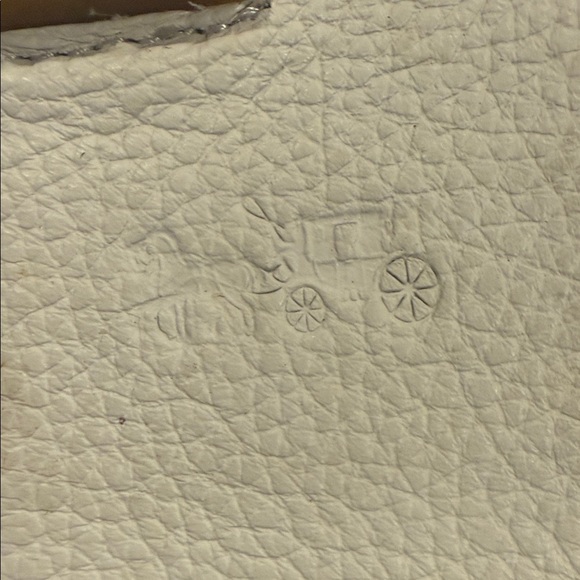 Coach Amber Ivory Leather women’s size 9B Slip-On Loafers - Picture 9 of 9